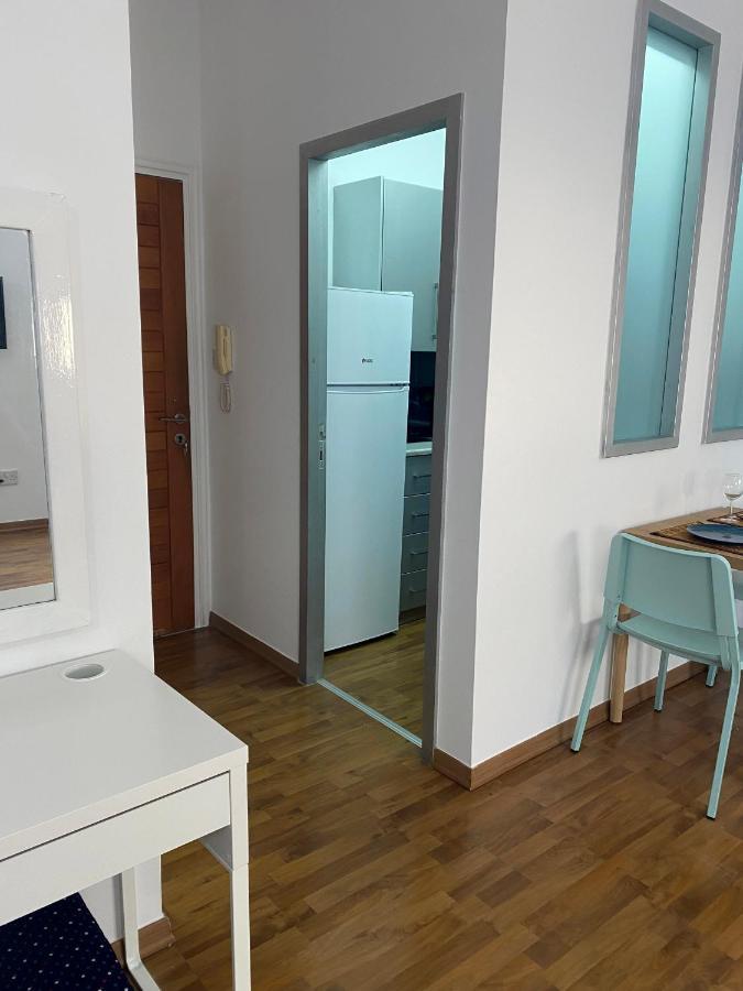 Lovely Studio Apartment In Pafos エクステリア 写真