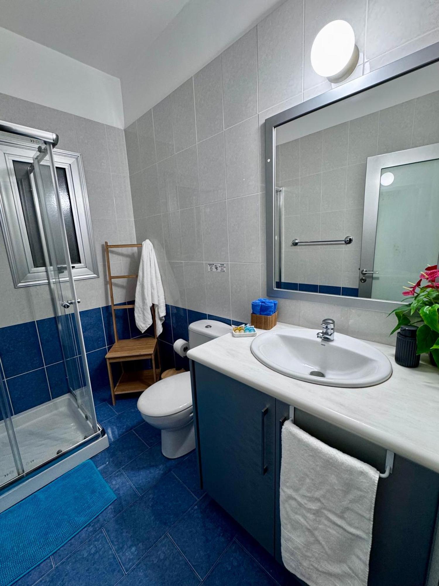 Lovely Studio Apartment In Pafos エクステリア 写真