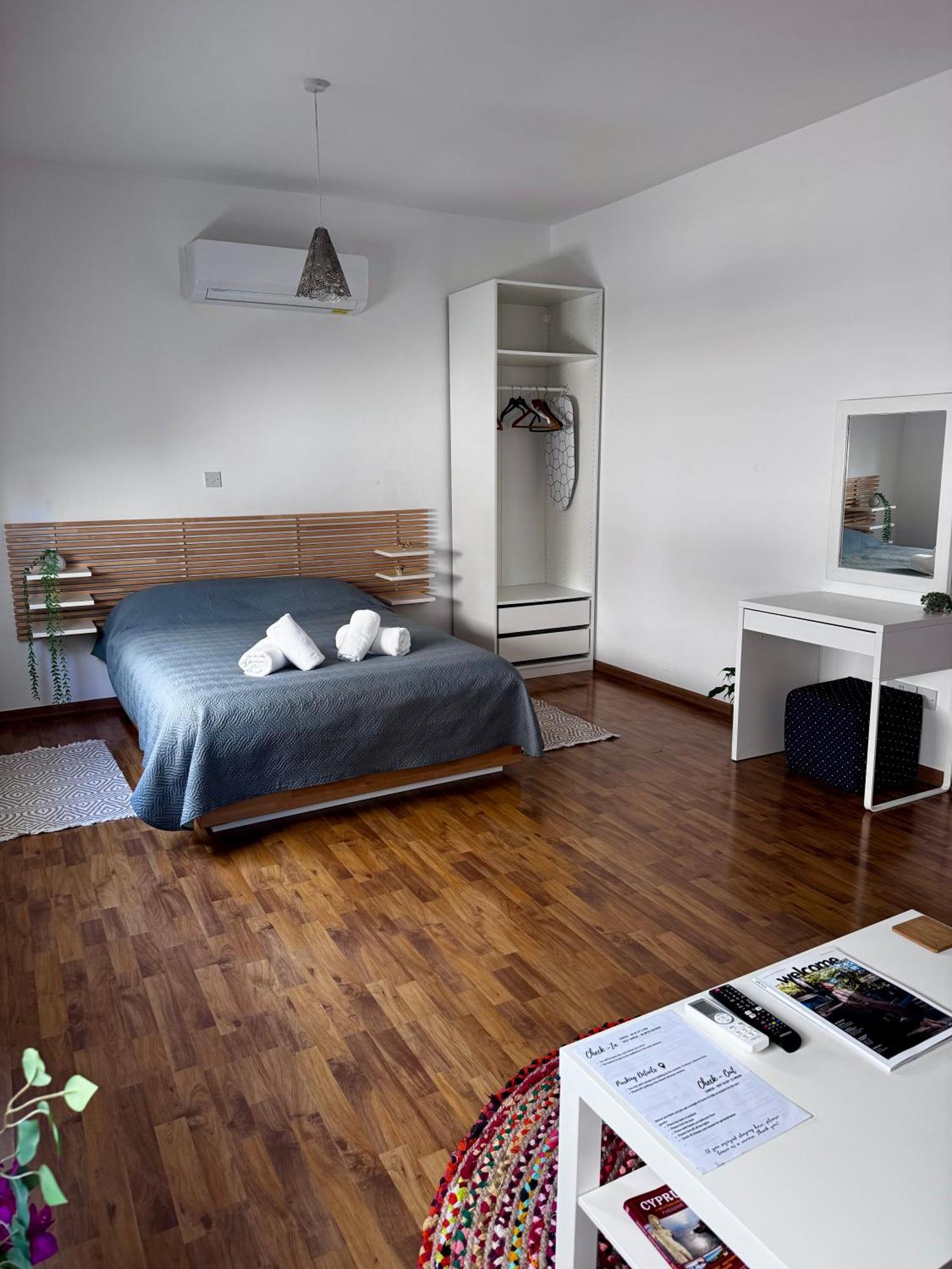 Lovely Studio Apartment In Pafos エクステリア 写真